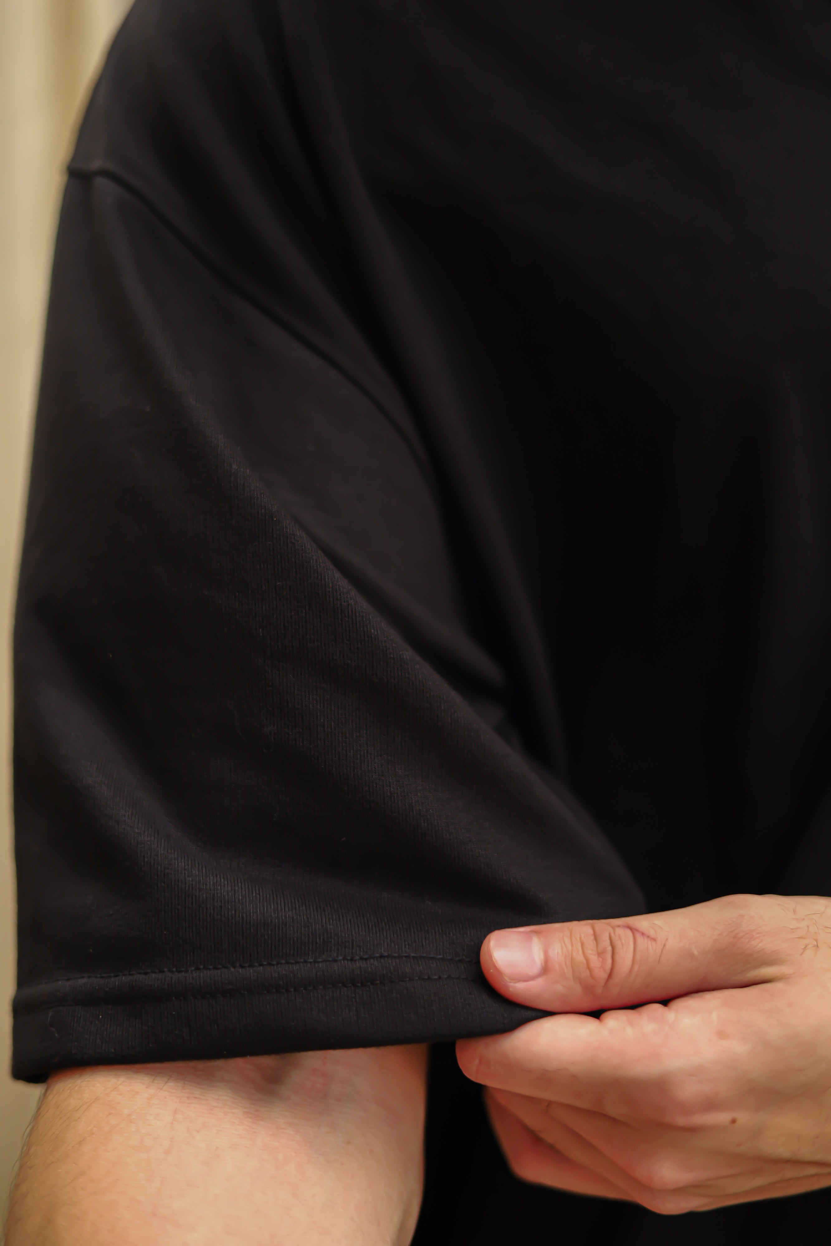 Boxy tee (Unisex) - Black